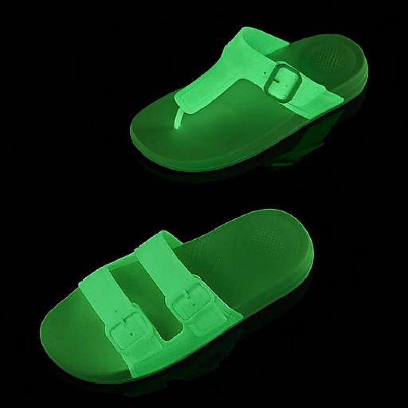 フィット フロップ IQUSHION Glow-In-The-Dark Adjustable バックル ビーチサンダル レディース ネイビー | Japan UCWPIO253